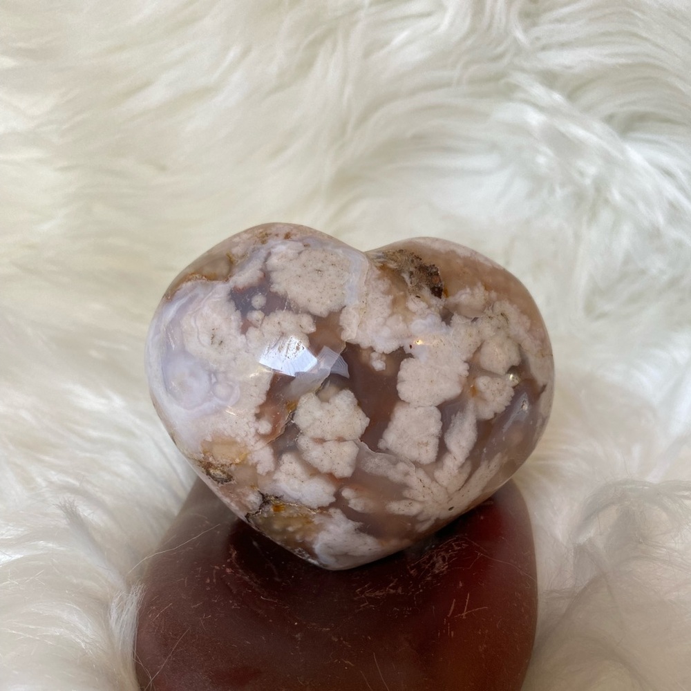 Heart shaped flower agate - Picture 3 of 4